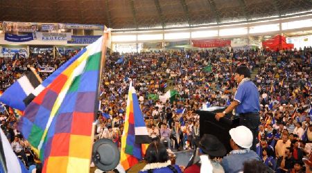 Regionales del MAS exigen al TSE viabilice un congreso...